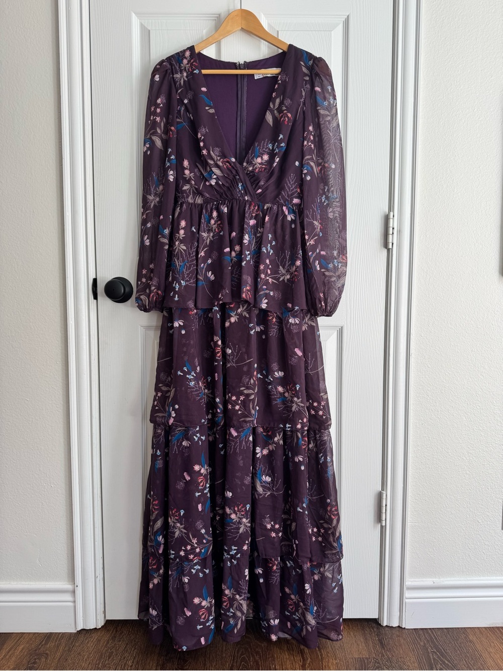🤎 Ieena for Mac Duggal 🤎 Floral Tiered Purple Gown (2) - Picture 2 of 8